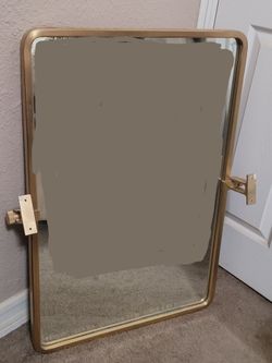 Gold trim mirror