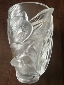 Lalique Porcelain Bird