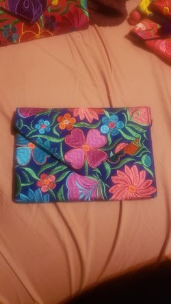 Embroidered Bag Clutch Purse