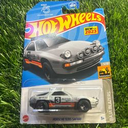 Hot Wheels Porsche 928 Safari 1:64 Scale Diecast #HotWheels #Porsche