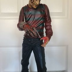 Halloween Decor Or Collection 