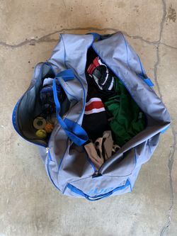 Bauer hockey gear roller bag