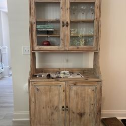 China Cabinet 