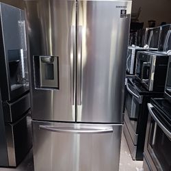 Refrigerator Samsung (2024) 3 Door French Door In Stainless Steel 40 Days Warranty Delevery 