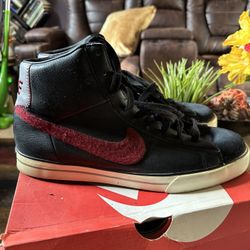 Nike Sweet Classic Leather Mid Size 13