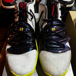 Kyrie 5 Mamba Mentality 