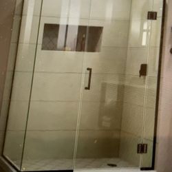 Shower Enclosure With Clear Glass 