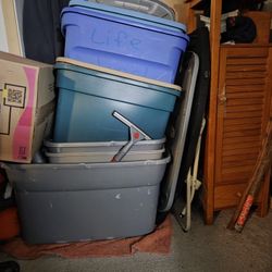  Totes For Moving Or Storage