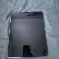 iPad Pro 12.9in - 6th Generation 256GB