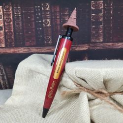 Harry Potter Sorting Hat Click Pen w Rotating Hogwarts House, Blue Sky Studios