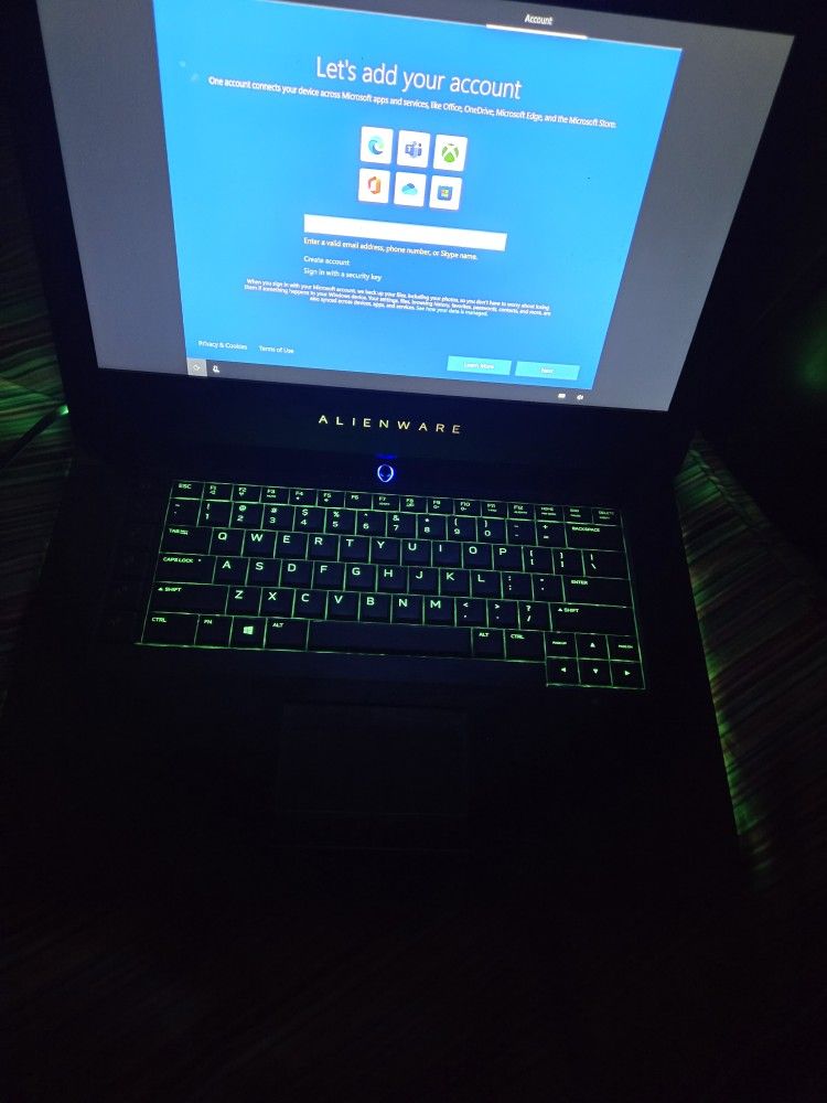 Alienware Gaming Laptop Computer 2017 15 R3