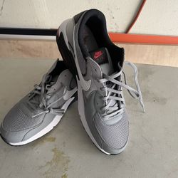 Nike shoes Size 13