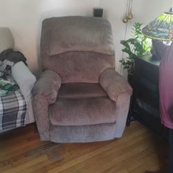Recliner 