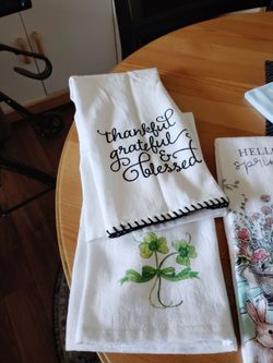 5 New Hand Towels