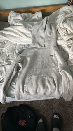essentials fear of god size medium