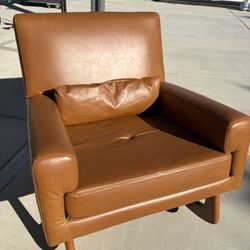 Sleepytime Time Faux Leather Rocker