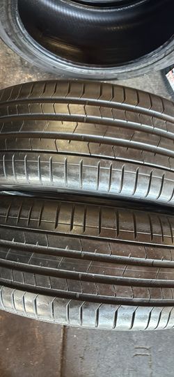 225/45/19 Pirelli Pzero 🔥