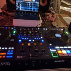 Rane Four Dj With Stems