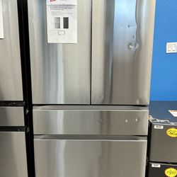 🚨Dented But No Functional Issues🚨 Large Capacity 30 cu.ft LG Refrigerator🔥