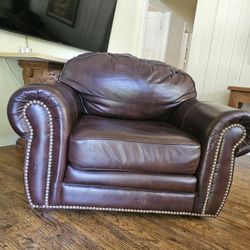 Quality Leather Couch Soft Leather  $100 Firm