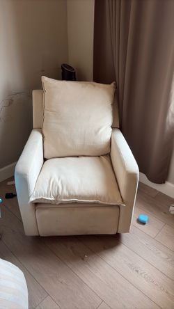 Nursing chair