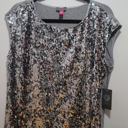 The Vince Camuto Women's Extend Shoulder Multi-Sequin Mesh Mix Media Blouse in Gray PM