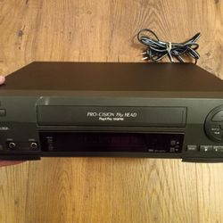 JVC VCR VHS Tape Player 