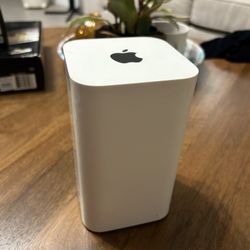 Apple Airport Extreme Base Station