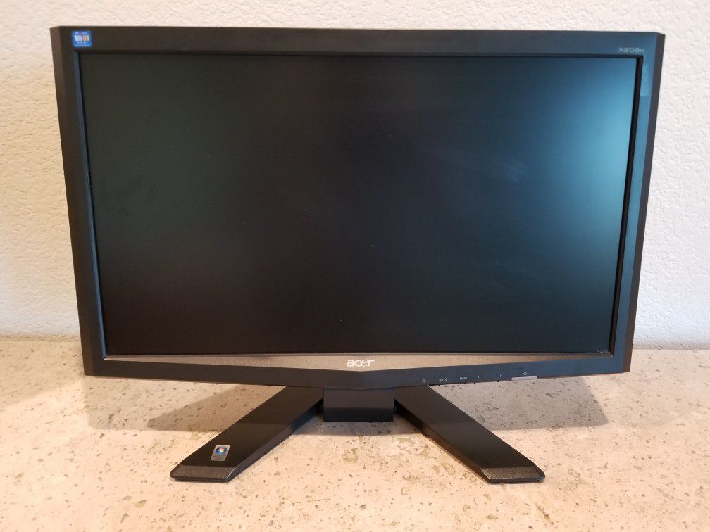 2 ACER LCD MONITOR 20inch. X203H