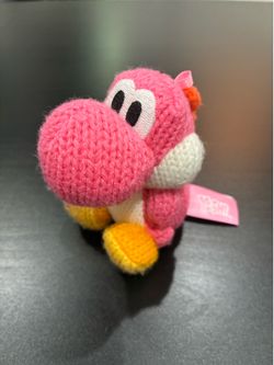 Yoshi’s Woolly World Pink Yarn Yoshi Amiibo for Nintendo 3DS & Wii U (2015)