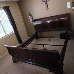 California/king Bed Frame And Nightstands 
