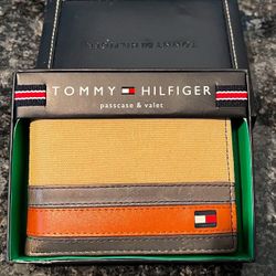 Tommy Hilfiger Wallet 