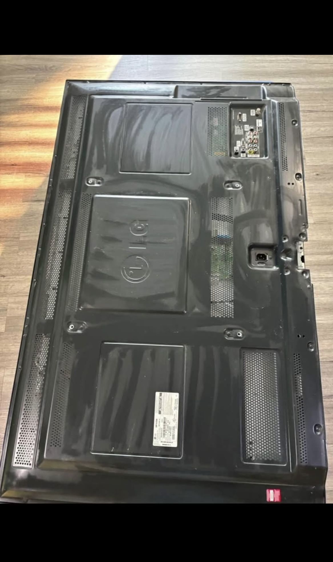 LG TV “50