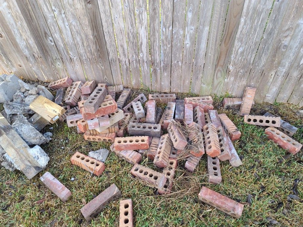 Free Bricks