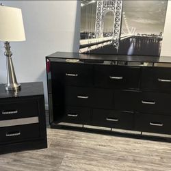 2pc Bedroom Furniture Set