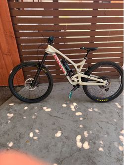 Evil Insurgent Mountain Bike LB