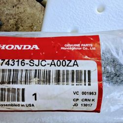 OEM Driver Side Roof Molding Honda Ridgeline 