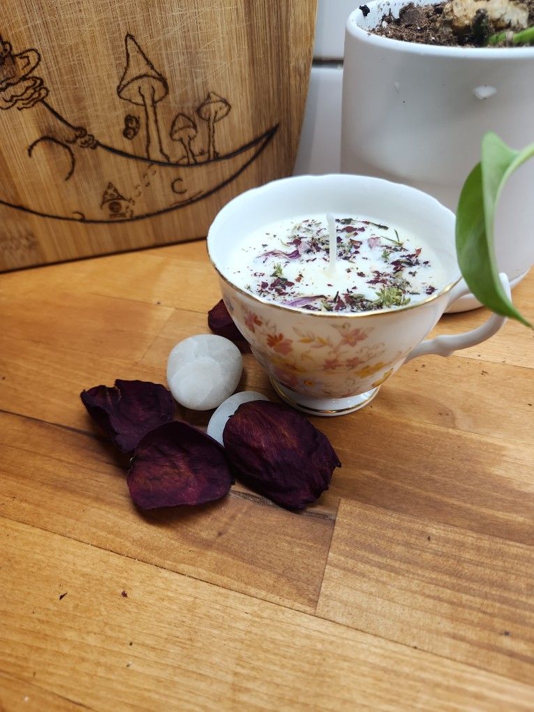 Real Vintage Teacup Candle