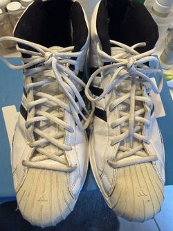 Shell Toe adidas
