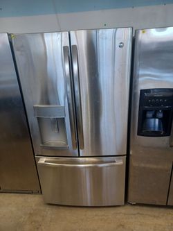 GE Stainless steel french door refrigerator