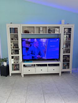 White entertainment unit