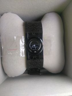 Gucci watch Brand New in box