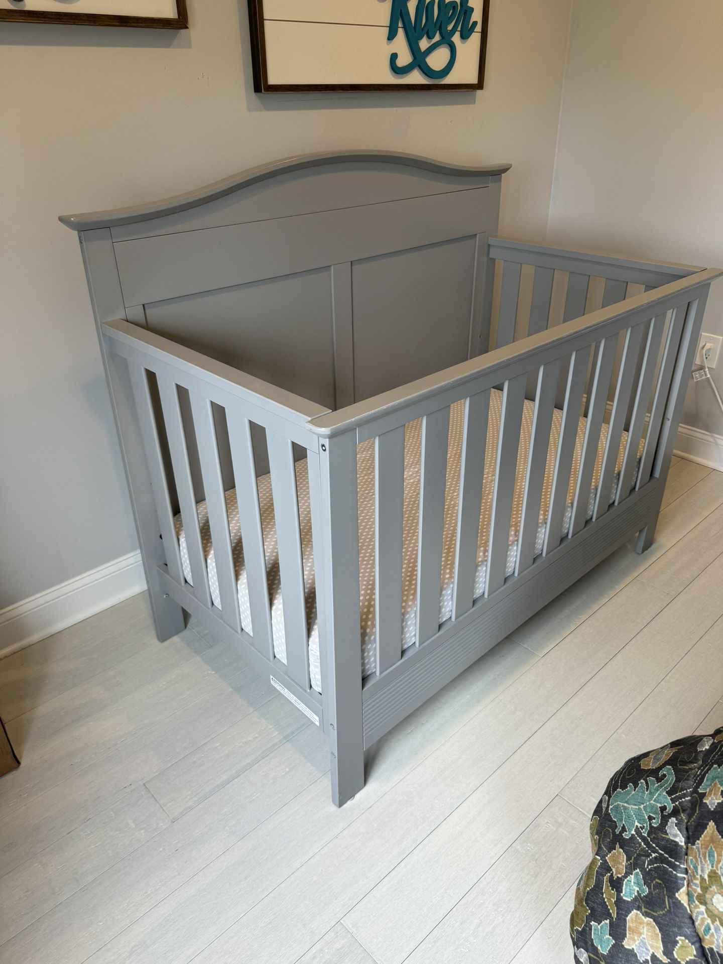 Baby Crib-gray