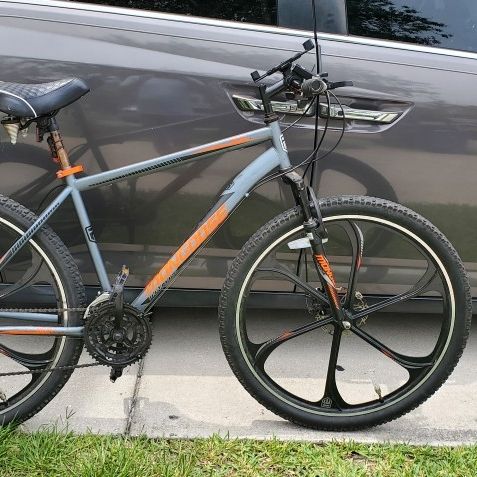Mongoose 29 deals billet mountain bike