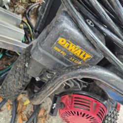 Dewalt Pressure Washer 3,800 PSI 3.5 GPM