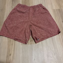 Lululemon Men’s Pacebreaker Shorts size MEDIUM
