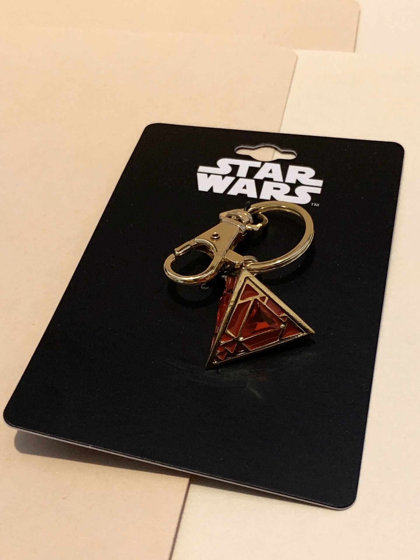 Star Wars Sith Holocron keychain red