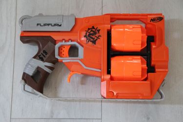 Nerf Zombie Strike FlipFury Blaster
