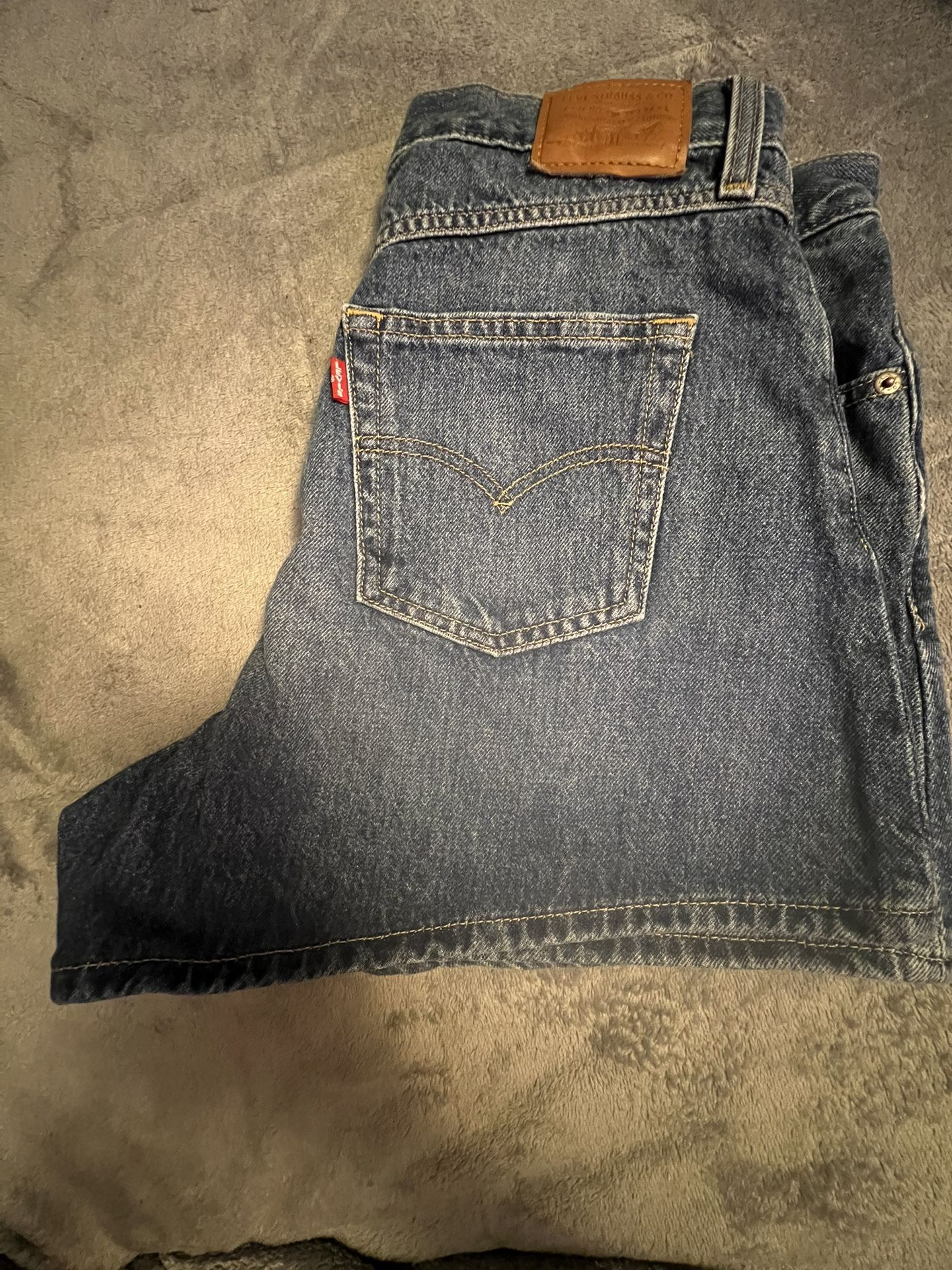 Women’s Levi’s Shorts