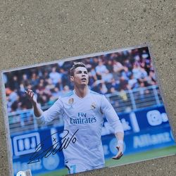 Cristiano Ronaldo Signed Photo Authenticated By Beckett (BAS)